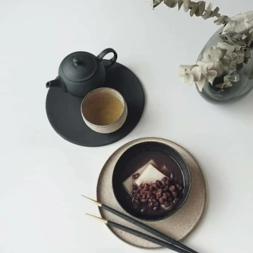 Relax and enjoy the day .  @shizhon