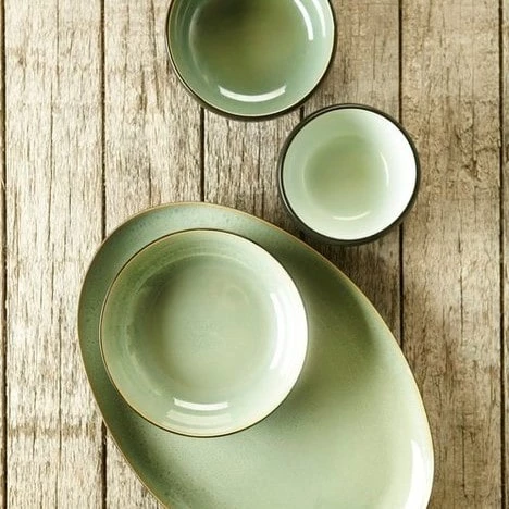 SERAX Pure - Long dish big green #2