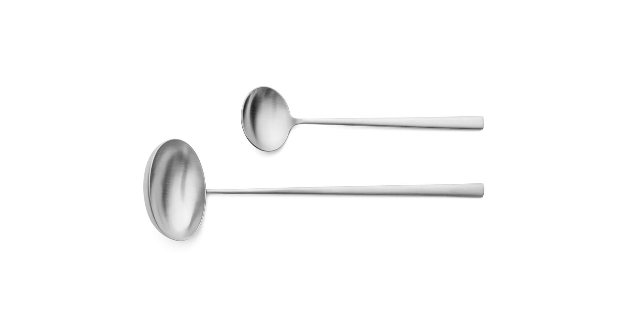 Cutipol Rondo Matte with soup ladle and sauce ladle