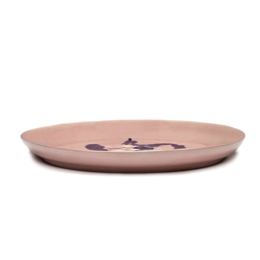 SERAX Feast - Pink serving plate with blue pepper #2