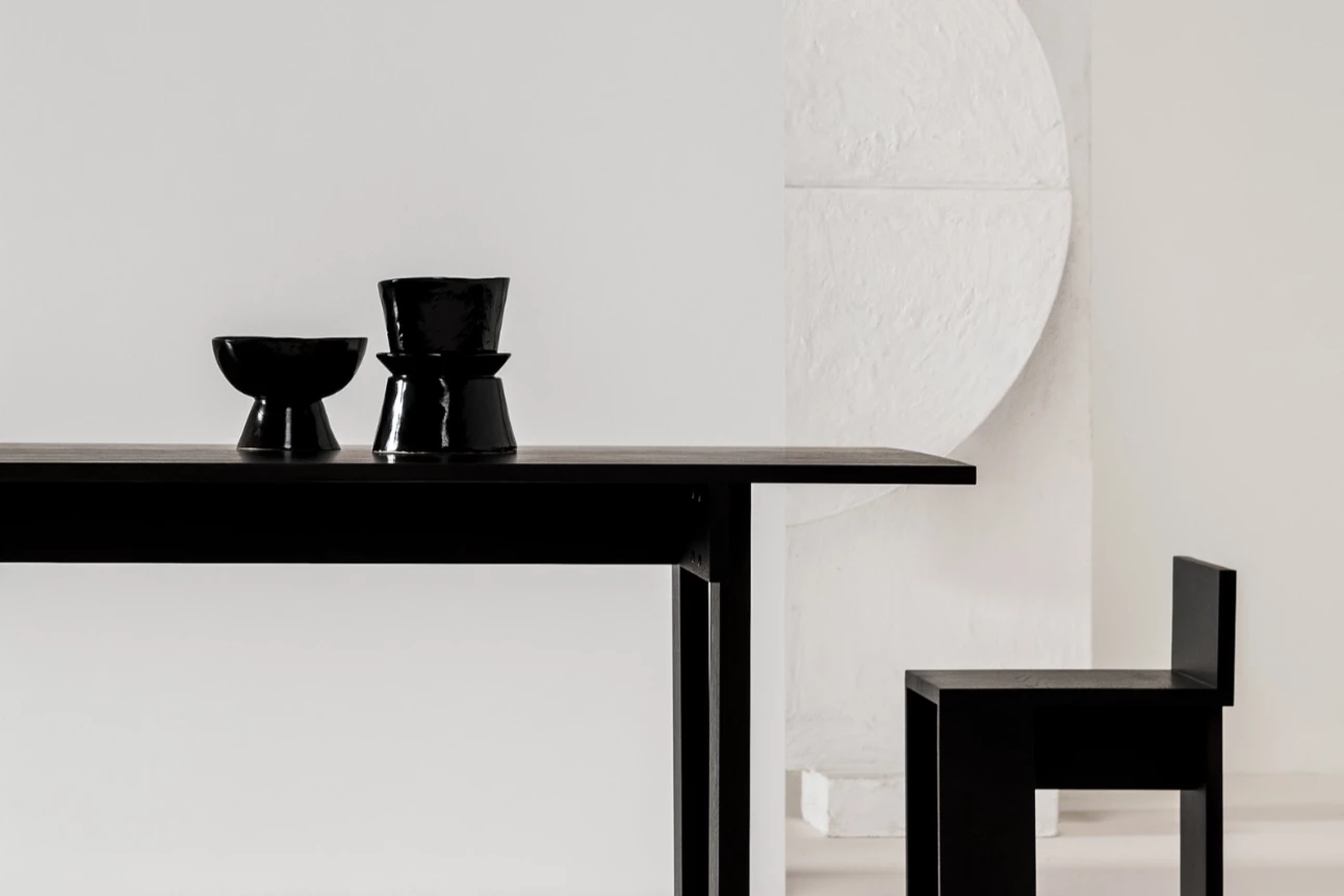 SERAX La Mère - Round vase ebony #3