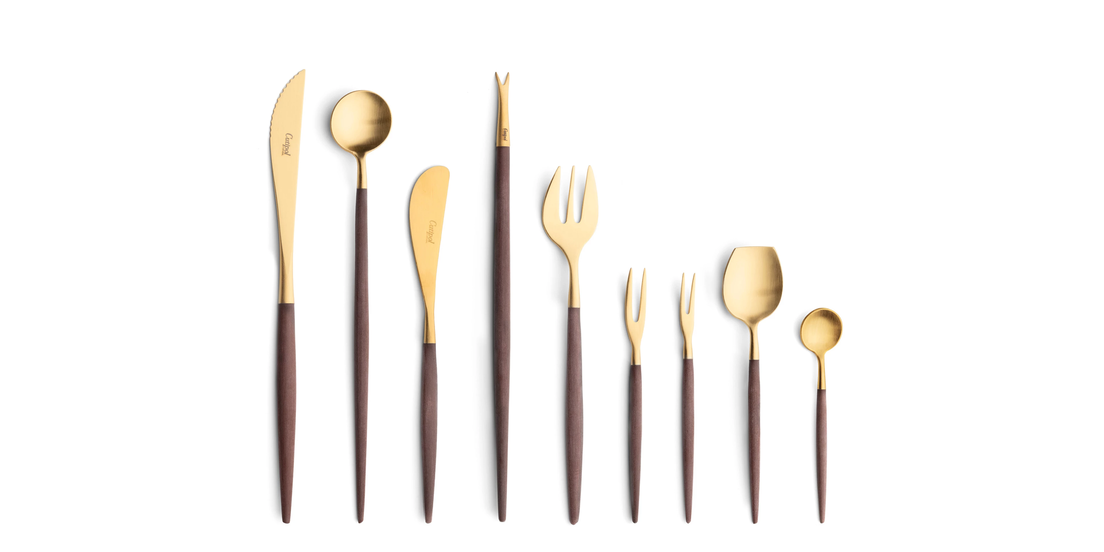 Talheres Cutipol Goa Brown dourado com faca de bife, colher de refresco, faca de manteiga, garfo de marisco, garfo de ostra, garfo de aperitivo, colher de açúcar e colher de café.