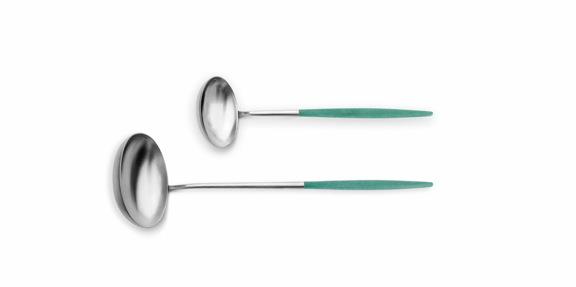 Cutipol Goa Forest Green with soup ladle and sauce ladle