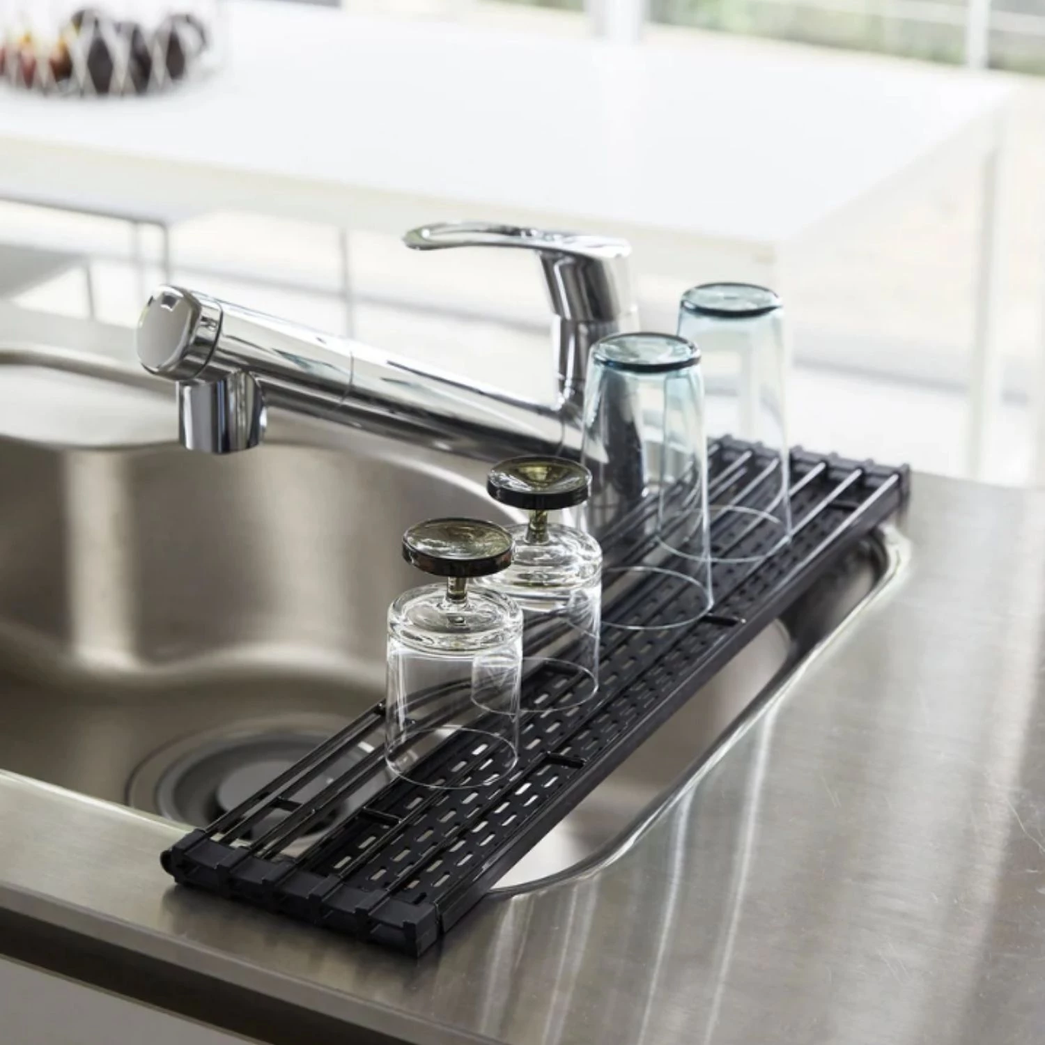 YAMAZAKI Tower - Foldable dish drainer black #3