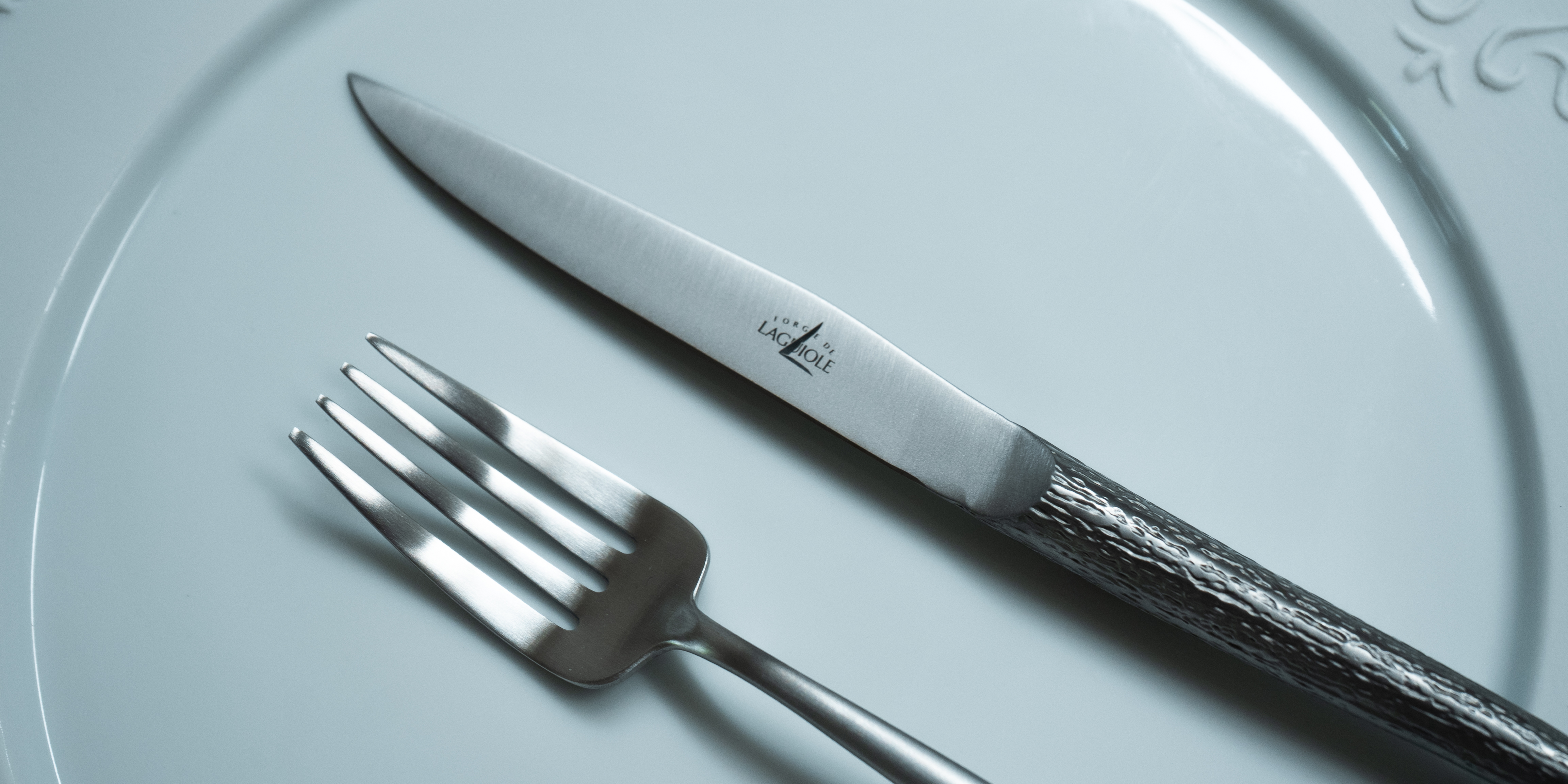 FORGE DE LAGUIOLE Signature - Set of 6 knives monobloc Philippe Starck satin #4