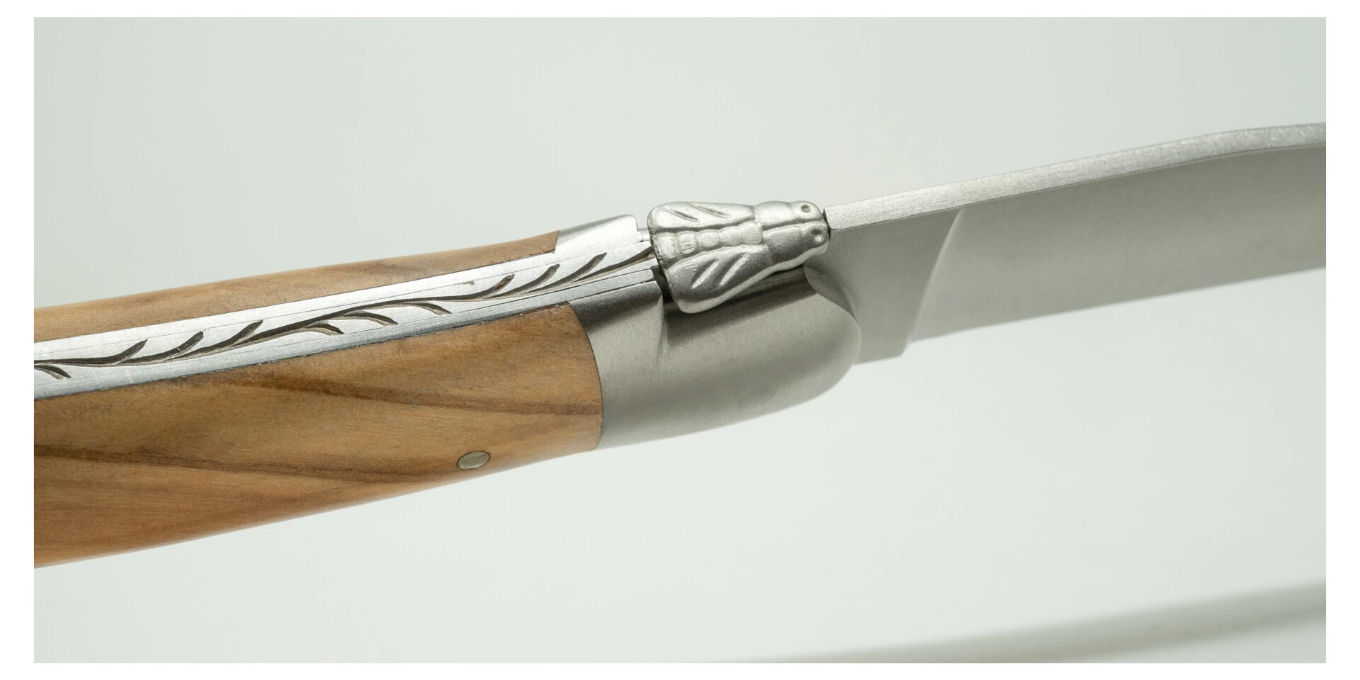 FORGE DE LAGUIOLE Tradition - Set of 2 knives olivewood #3